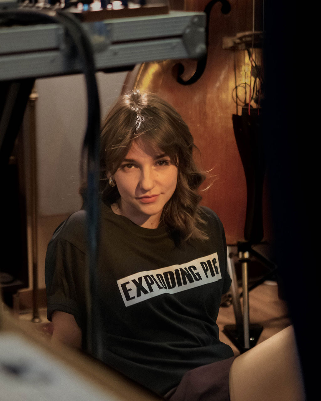 Plain Back - T-Shirt (Black)