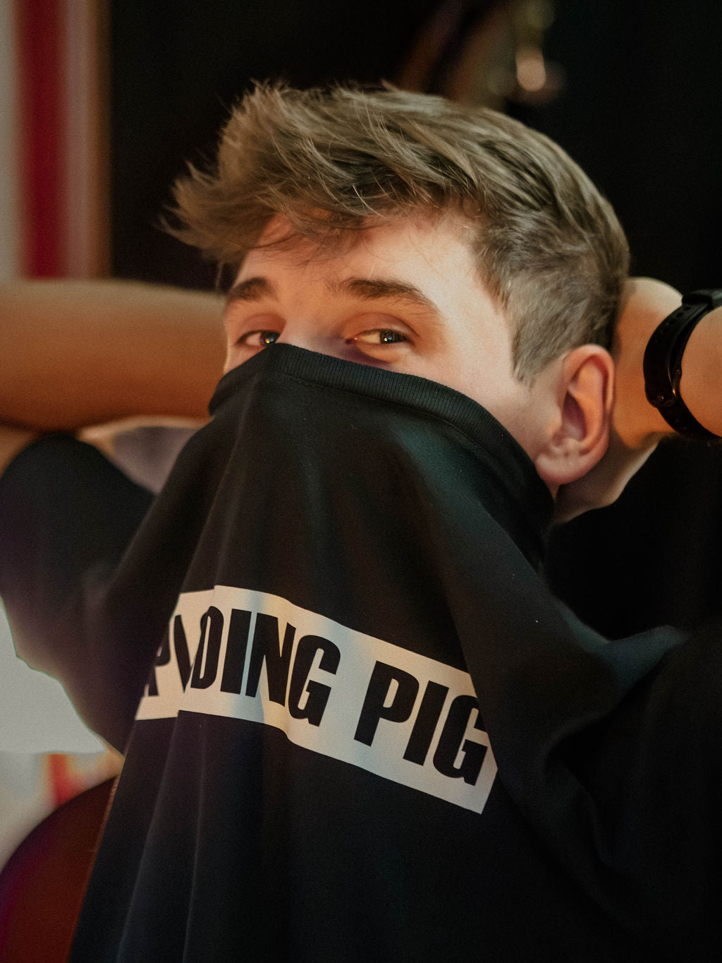 Plain Back - T-Shirt (Black)